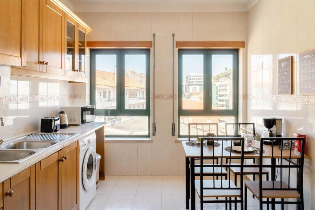 Ferienwohnung Miguel Torga Gold Deluxe Coimbra Exterior foto